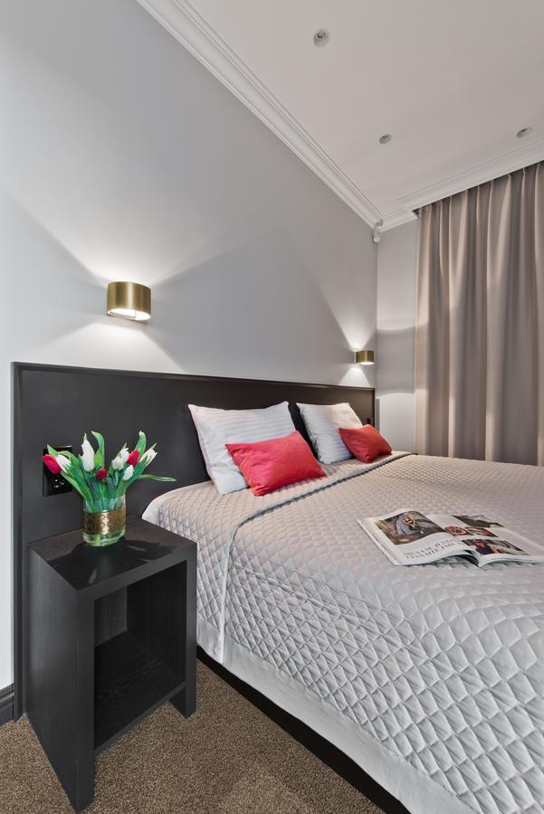 15th Avenue Hotel 3*